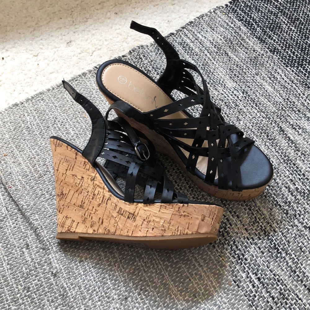 Black cork wedges